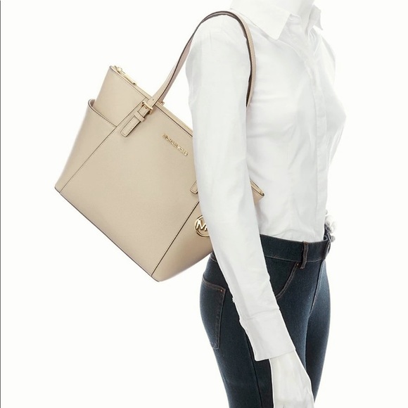 Michael Kors E/W Top Zip Leather Ecru Tote Bag - Picture 1 of 6